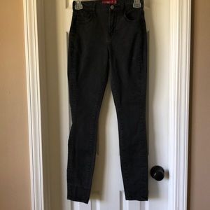 Lucky Brand Olive HighRise stretchy jeans